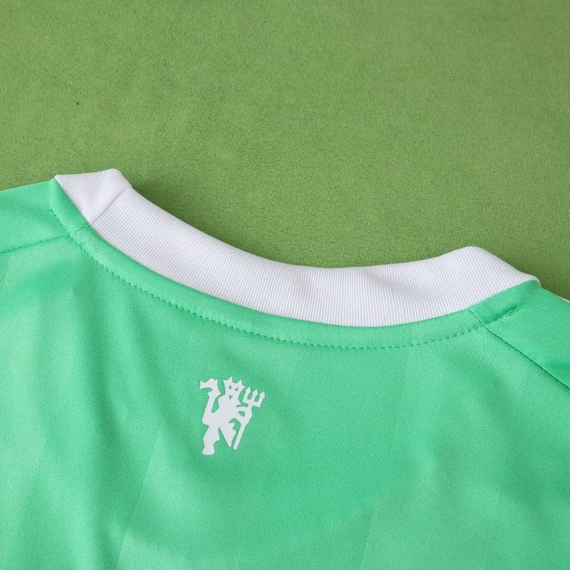 2526 season Manchester United F.C. goalkeeper Fan version