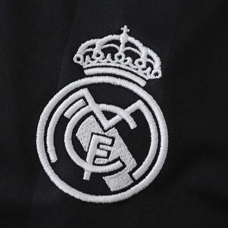 2526 season Real Madrid CF goalkeeper Fan version