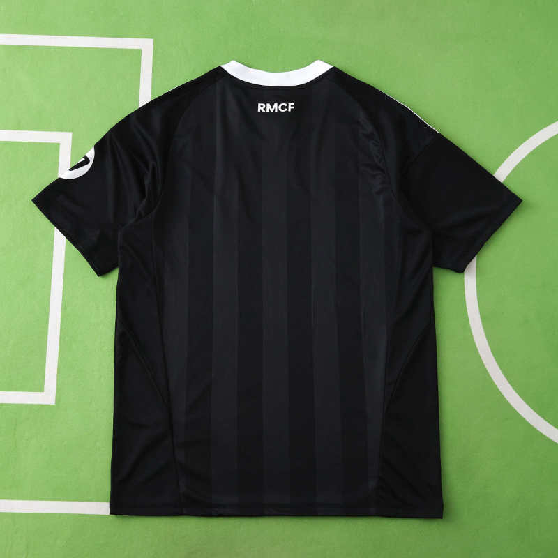 2526 season Real Madrid CF goalkeeper Fan version